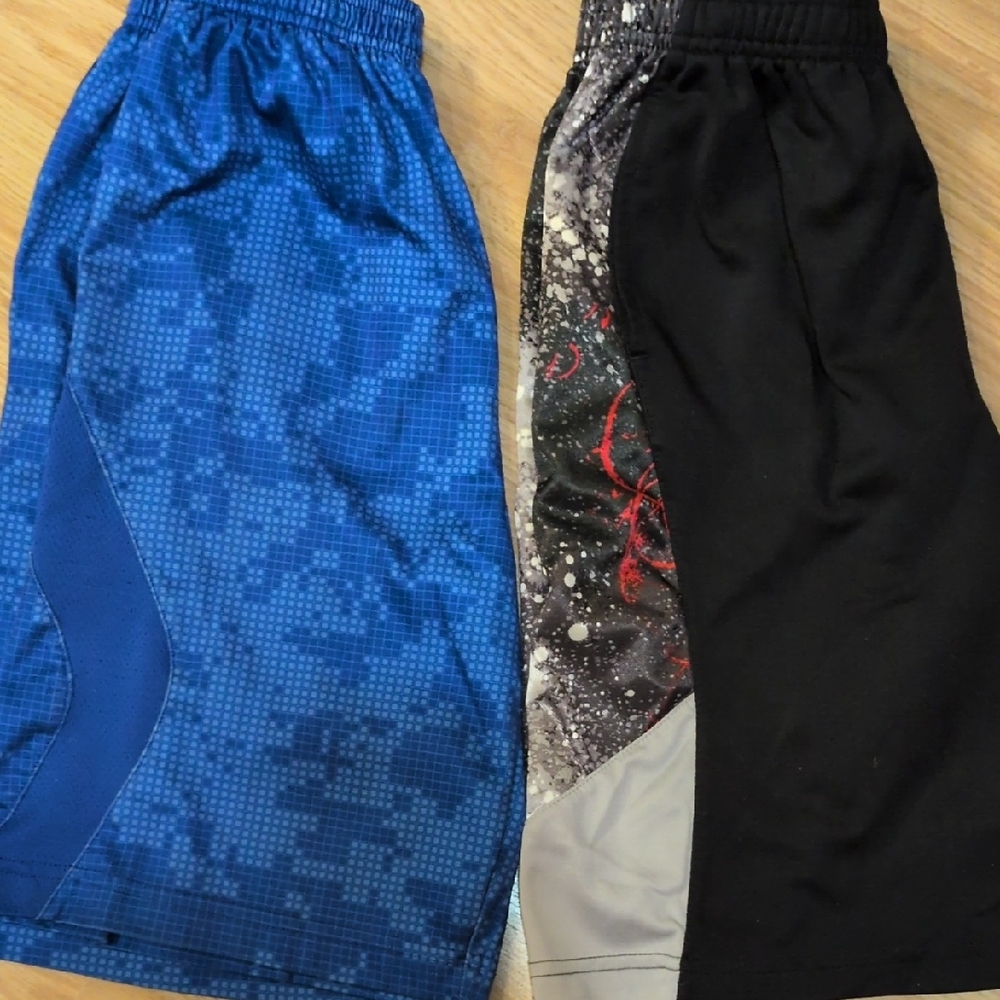 AND1 Blue & Black Sports Shorts - Picture 8 of 14